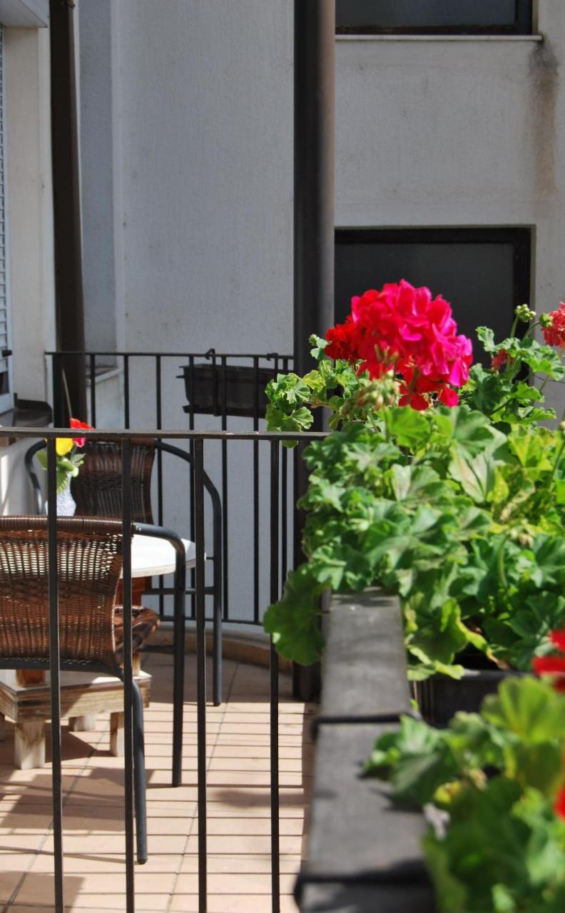 Vila Delfin Ohrid Exterior foto